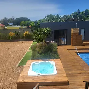 nova-boutique-hotel.port-elizabeth-hotel.com/