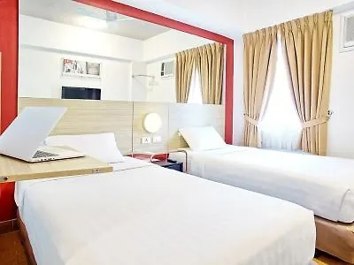 Hotel Red Planet Makati Avenue Manila Makati City